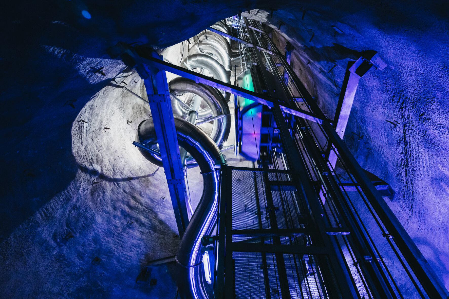 Schlossbergrutsche-Diesel-Heldentheater-1